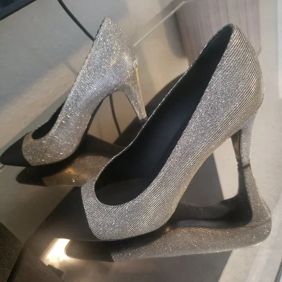 Chanel Sparkle Heels 38.5 GORGEOUS!!! RARE 😍😍😍 - Picture 13 of 17